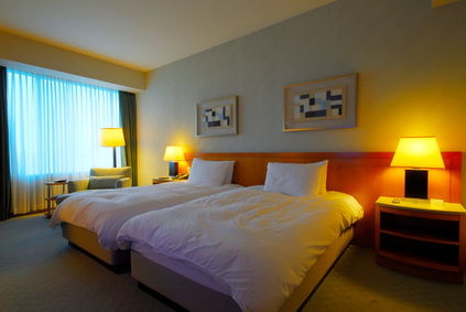 カラーコーディネートで寝室をホテルライクに！：マンションリフォームの設計