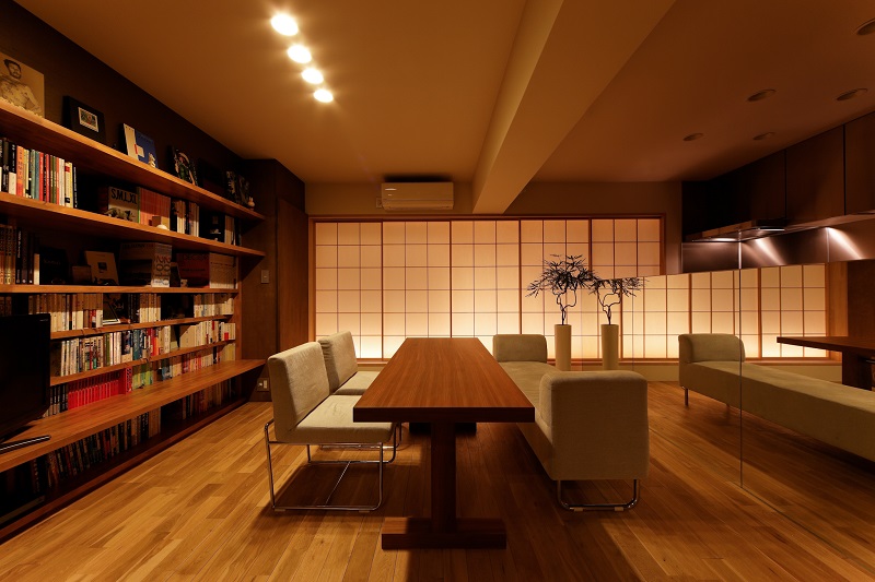 障子の美と機能：大阪のマンションリフォーム・リノベーションの設計　