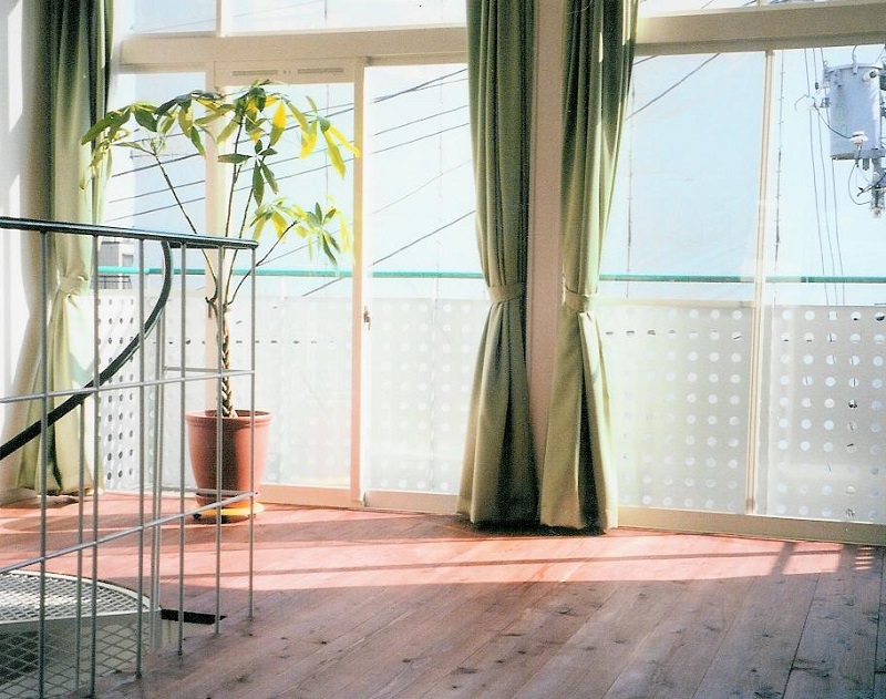 自然素材【杉】でくつろぐ住まい：大阪のマンションリフォーム・リノベーションの設計